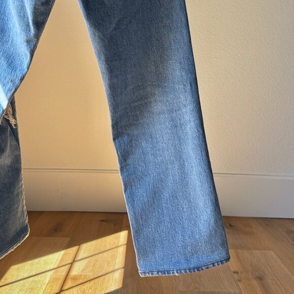 Levi’s 501 Straight Leg Jeans – Style 34964-0045 – Hemmed – Size 27 – LIGHT WASH - Picture 7 of 16